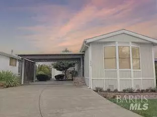 1566 Crown Rd, Petaluma, CA 94954 photo 3