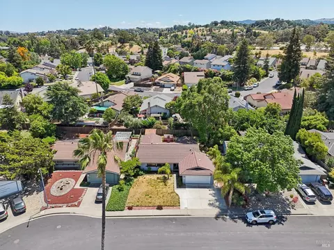 View/Area - 888 Greenway Dr, Martinez, CA 94553 photo 1 of 1