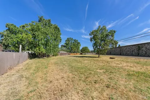 8185 Old Redwood Hwy, Windsor, CA 95492 photo 6