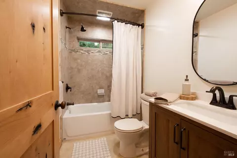 9001 River Rd, Forestville, CA 95436 photo 16