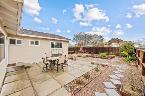 Exterior - 3524 Cascade St, Napa, CA 94558 photo 8 of 18