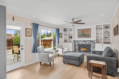 Living - 3524 Cascade St, Napa, CA 94558 photo 2 of 6