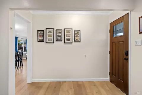 Entry Way - 3524 Cascade St, Napa, CA 94558 photo 2 of 2