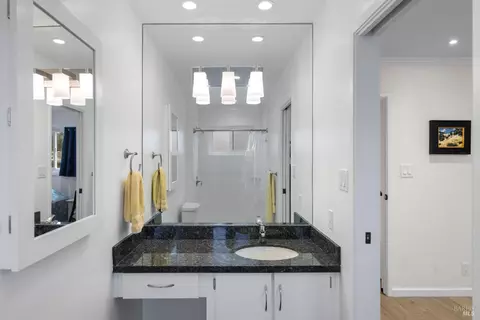 Bath - 3524 Cascade St, Napa, CA 94558 photo 1 of 6