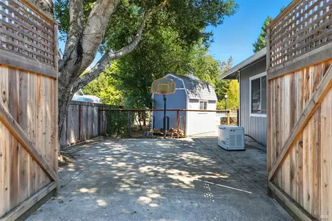 Exterior - 8704 Cypress Ave, Cotati, CA 94931 photo 15 of 16