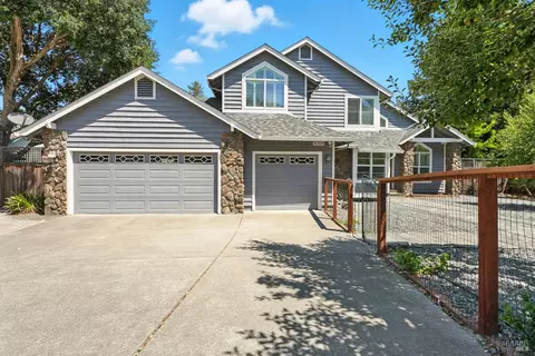 8704 Cypress Ave, Cotati, CA 94931