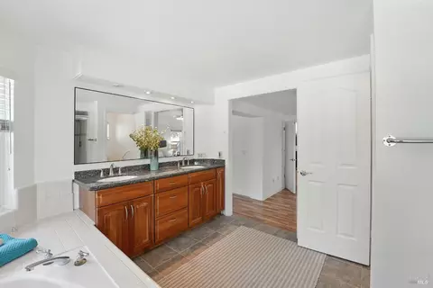 Bath - 8704 Cypress Ave, Cotati, CA 94931 photo 6 of 7