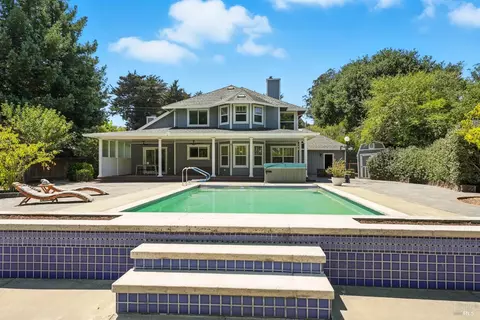 Exterior - 8704 Cypress Ave, Cotati, CA 94931 photo 9 of 16
