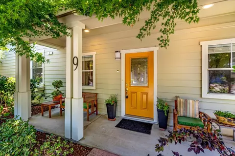 9 Lande Way, Yountville, CA 94599