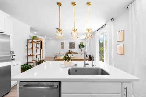 Kitchen - 866 Fruit Stand Cir, Vacaville, CA 95688 photo 5 of 5