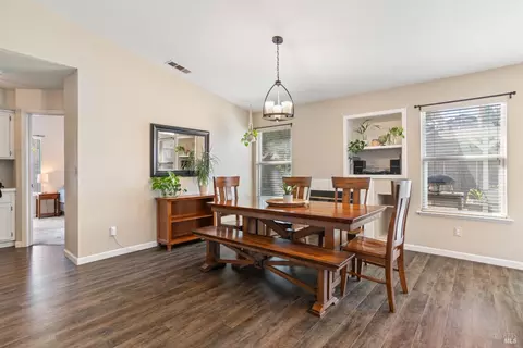 Dining - 1735 Marenda Dr, Dixon, CA 95620 photo 3 of 3