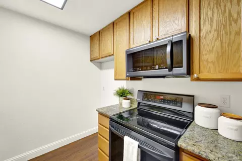 652 Arcadia Dr, Vacaville, CA 95687 photo 16