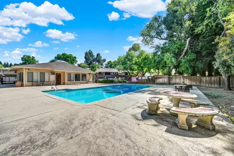 652 Arcadia Dr, Vacaville, CA 95687 photo 38