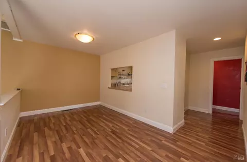 Living - 1 Liberty Ln, Petaluma, CA 94952 photo 4 of 5