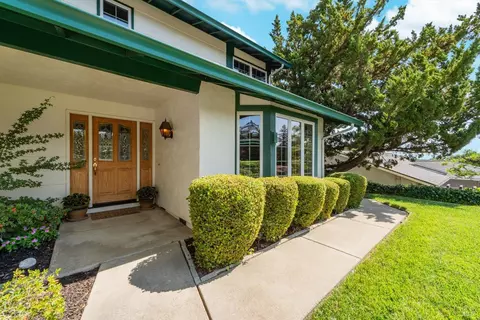 Exterior - 730 Buck Ave, Vacaville, CA 95688 photo 4 of 9