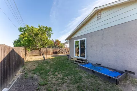 425 Washo Dr, Ukiah, CA 95482 photo 19
