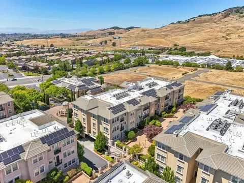 View/Area - 1224 Sonata Dr, Vallejo, CA 94591 photo 7 of 10