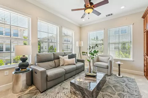 Living - 1224 Sonata Dr, Vallejo, CA 94591 photo 5 of 6