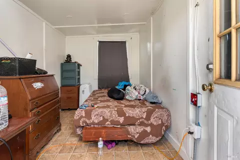 Bedroom - 530 Wall St, Windsor, CA 95492 photo 4 of 6