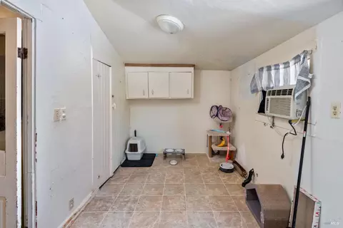 Other - 530 Wall St, Windsor, CA 95492 photo 4 of 9
