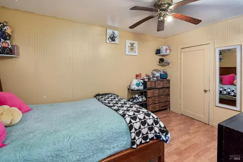 Bedroom - 530 Wall St, Windsor, CA 95492 photo 6 of 6
