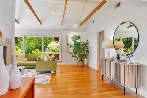 Entry Way - 3 Wainwright Pl, Mill Valley, CA 94941 photo 1 of 3