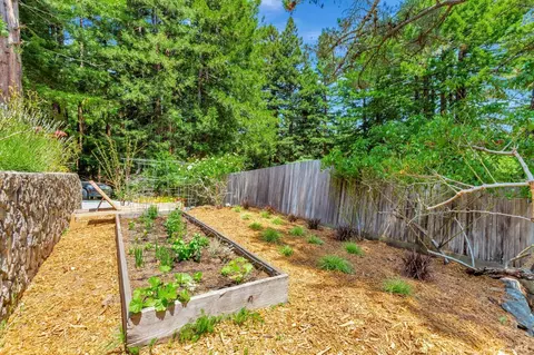 Exterior - 3 Wainwright Pl, Mill Valley, CA 94941 photo 11 of 15