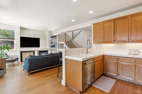 Kitchen - 8416 Trione Cir, Windsor, CA 95492 photo 3 of 3