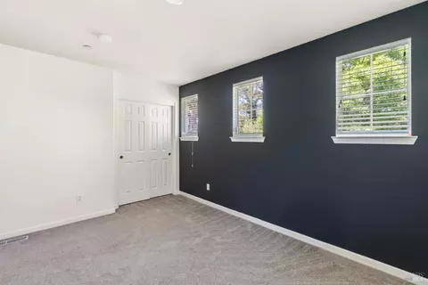 Bedroom - 8416 Trione Cir, Windsor, CA 95492 photo 4 of 5