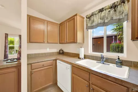 47 Lemon Tree Cir, Vacaville, CA 95687 photo 42