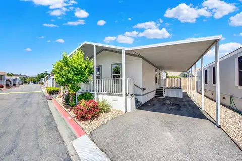 47 Lemon Tree Cir, Vacaville, CA 95687 photo 2
