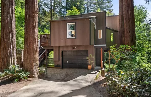 14228 Lovers Ln, Guerneville, CA 95446