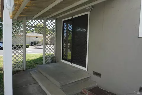 Exterior - 242 Bergwall Way, Vallejo, CA 94591 photo 11 of 11