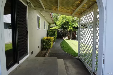 Exterior - 242 Bergwall Way, Vallejo, CA 94591 photo 9 of 11