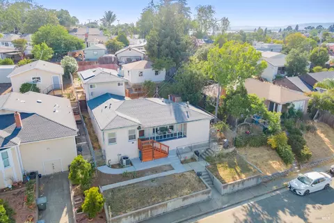 View/Area - 7 Fairview Ave, Vallejo, CA 94590 photo 8 of 12