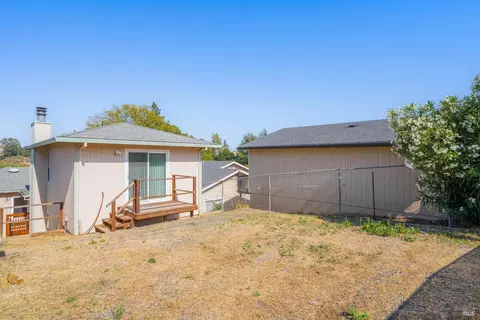 Exterior - 7 Fairview Ave, Vallejo, CA 94590 photo 7 of 11