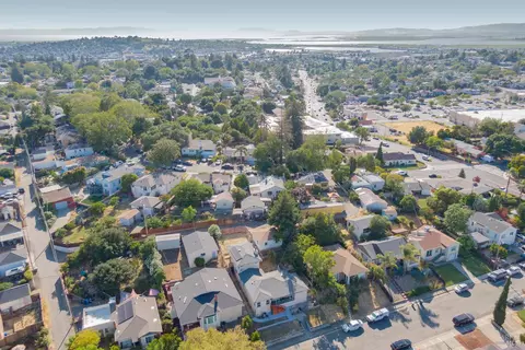 View/Area - 7 Fairview Ave, Vallejo, CA 94590 photo 4 of 12