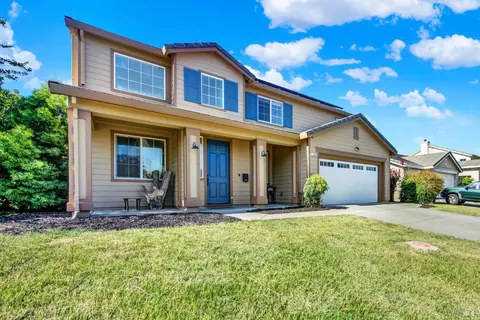 Exterior - 1345 Bello Dr, Dixon, CA 95620 photo 9 of 22