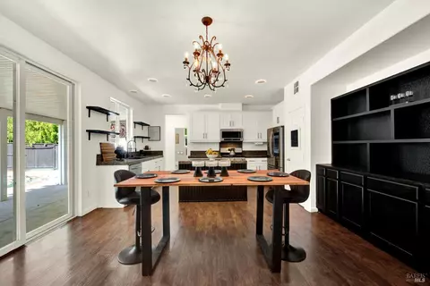 Dining - 1345 Bello Dr, Dixon, CA 95620 photo 4 of 4