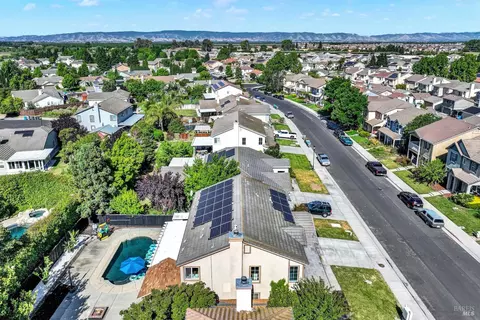 View/Area - 1345 Bello Dr, Dixon, CA 95620 photo 7 of 10