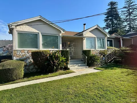 7512 Sunkist Dr, Oakland, CA 94605