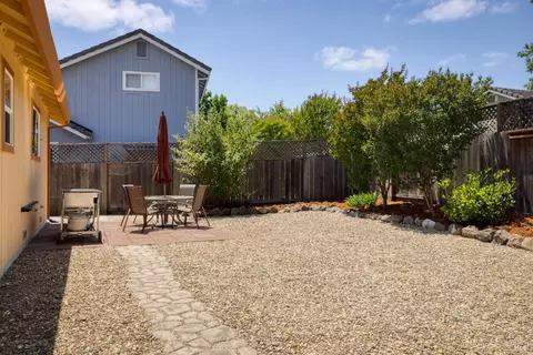 355 Sugar Maple Ln, Windsor, CA 95492 photo 16