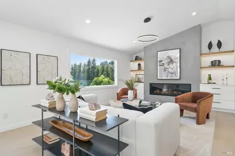 21 Sheridan Ct, Mill Valley, CA 94941