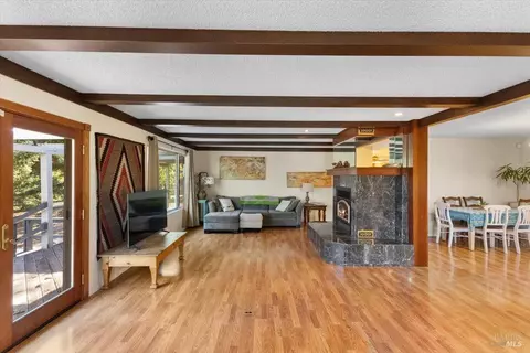20320 Hollands Ln, Willits, CA 95490 photo 10