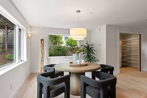 Dining - 17010 Burl Ln, Occidental, CA 95465 photo 2 of 3