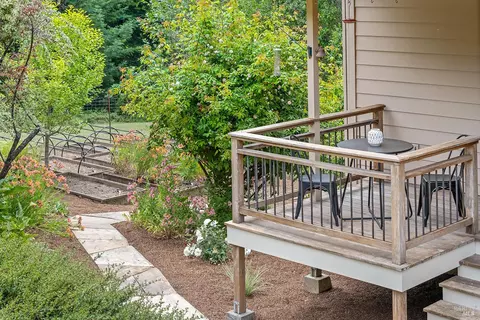 Exterior - 17010 Burl Ln, Occidental, CA 95465 photo 12 of 33