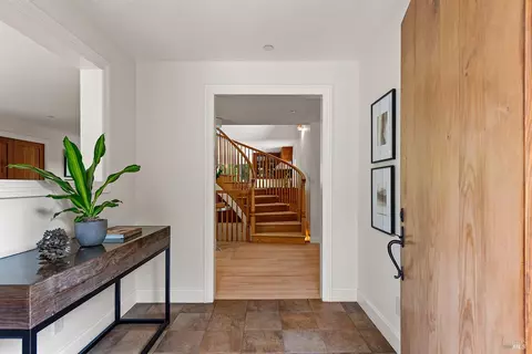 Entry Way - 17010 Burl Ln, Occidental, CA 95465 photo 1 of 8