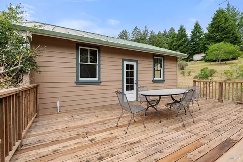 Exterior - 17010 Burl Ln, Occidental, CA 95465 photo 21 of 33