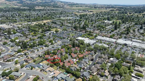 View/Area - 12 Bay Tree Ct, Cotati, CA 94931 photo 3 of 4
