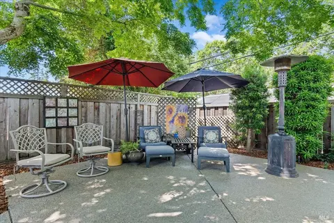 Exterior - 125 Combs Ln, Vallejo, CA 94590 photo 7 of 12
